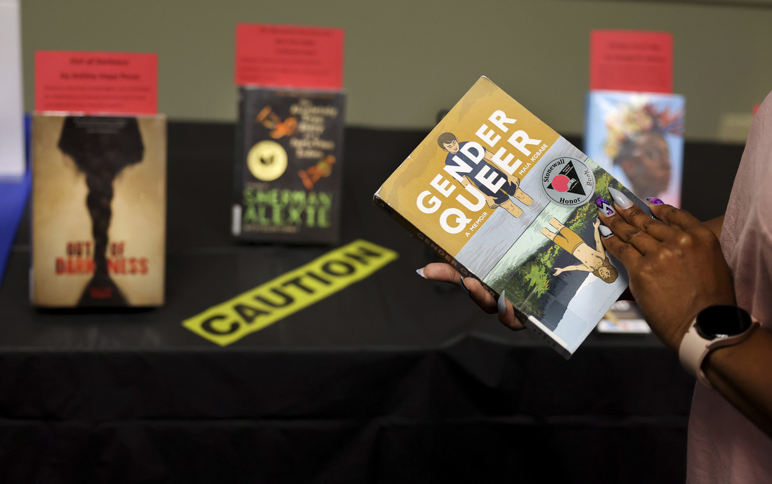 Anti-LGBTQ Groups Are Helping Enforce a ‘Book Ban’ Law in Florida