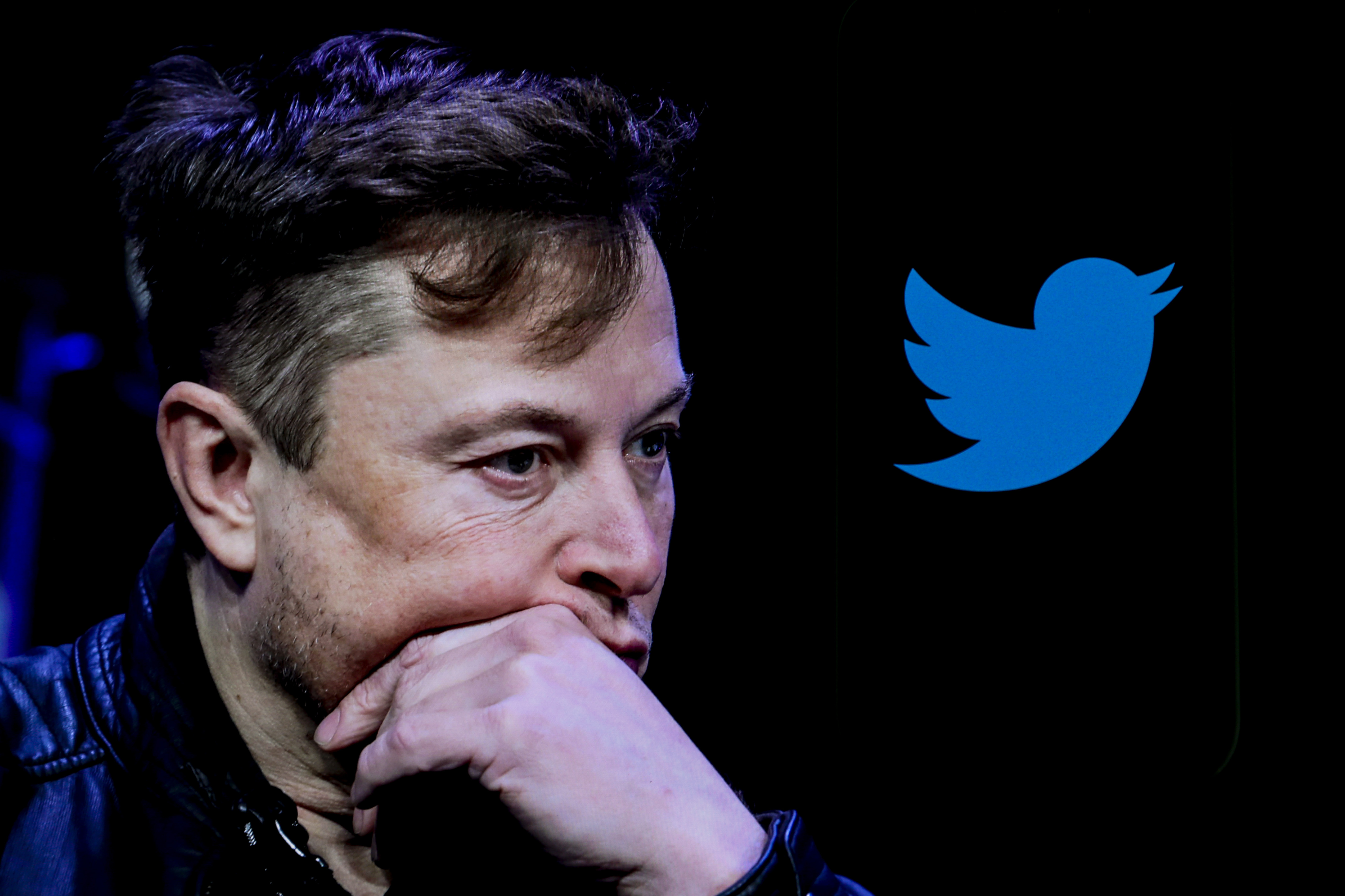 Twitter Employees File Class-Action Lawsuit for Mass Layoffs with No Notice