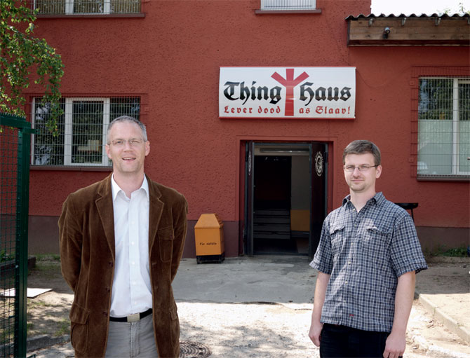 Die Geschichte hinter dem Happy-Holocaust-Grill