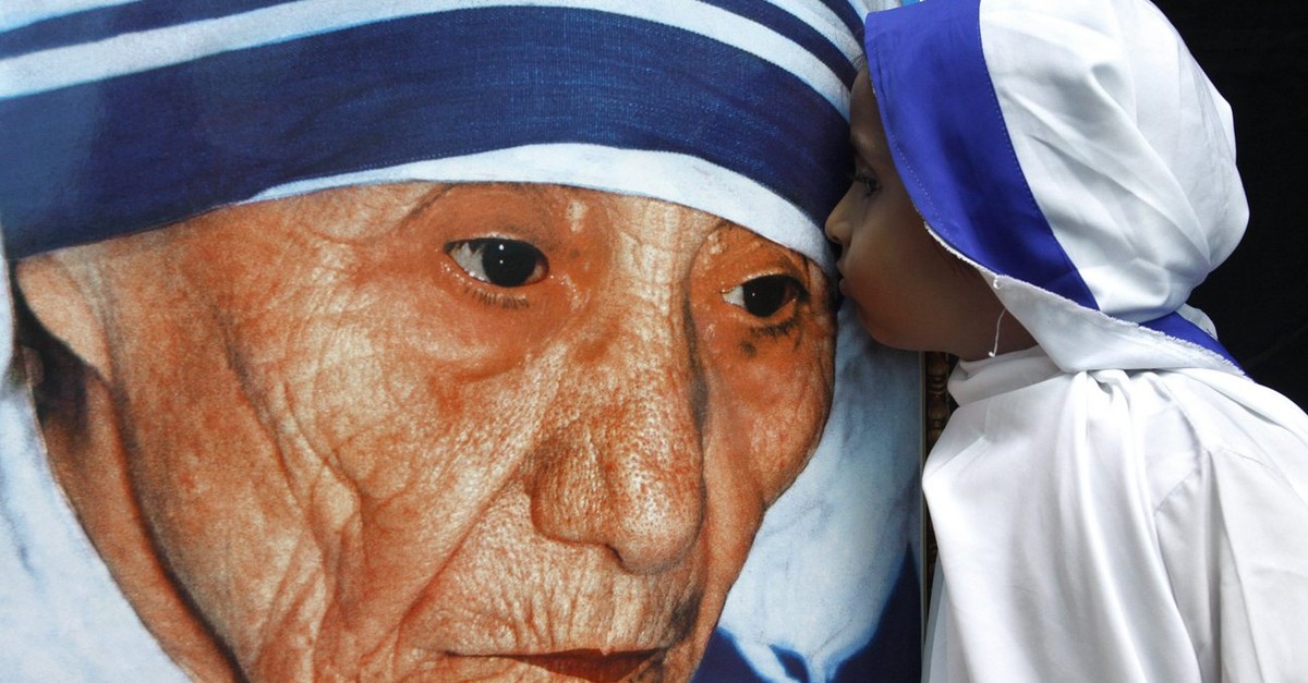 Mutter Teresa: Eine Unheilige wird heiliggesprochen
