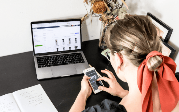 UX Design for Ecommerce: Tips for Seamless Online Shopping