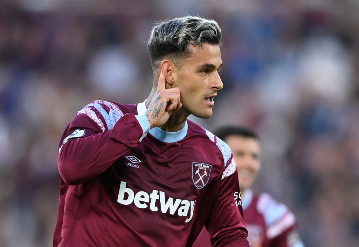 West Ham ace should be axed to give £35m a run in the team - pundit