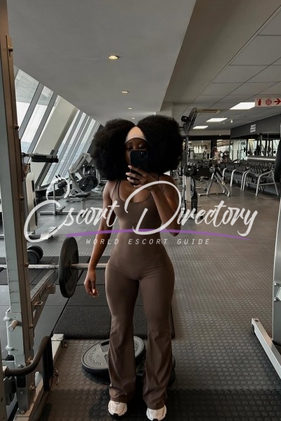 Mary Sheczi, Telford - World Escort Guide