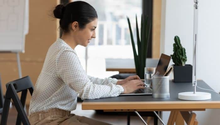 How to Start a Successful Blog in 8 Easy Steps