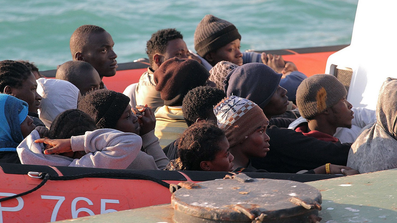 Tödliche Seenotrettung: Die brutalen Einsätze der libyschen Küstenwache im Mittelmeer, MONITOR vom 11.01.2018 - Sendungen - Monitor - Das Erste in der ARD Mediathek