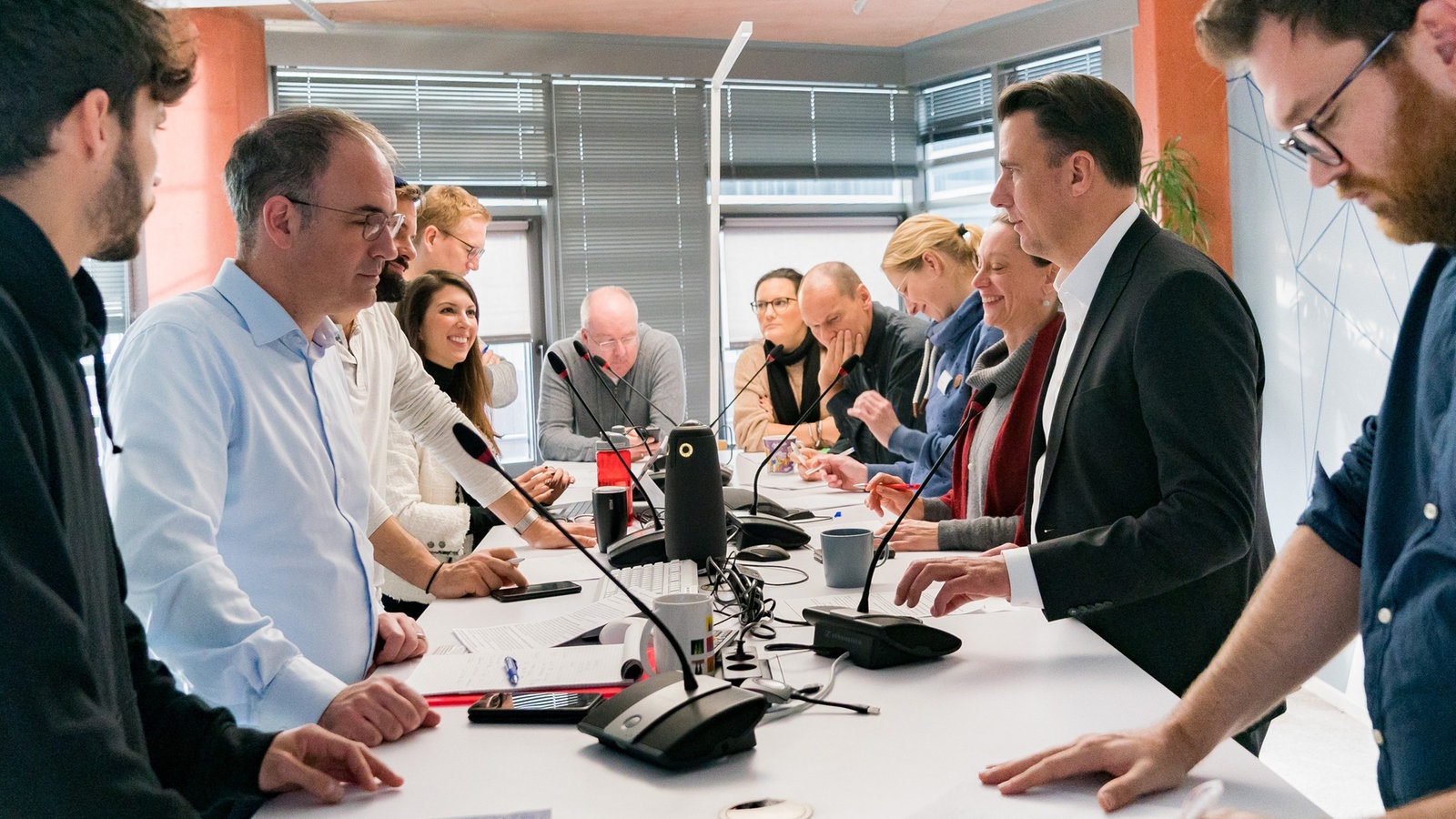 WDR Newsroom: Abteilungen und Aufgaben - Nachrichten - WDR