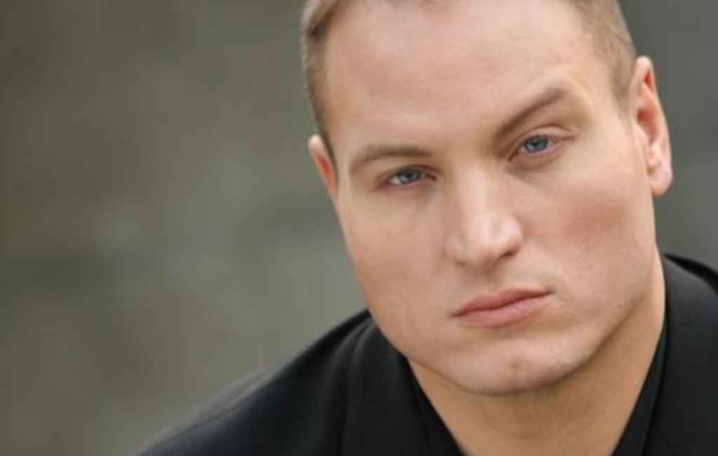 Andre Tricoteux Talks Deadpool, Warcraft, iZombie and Loss
