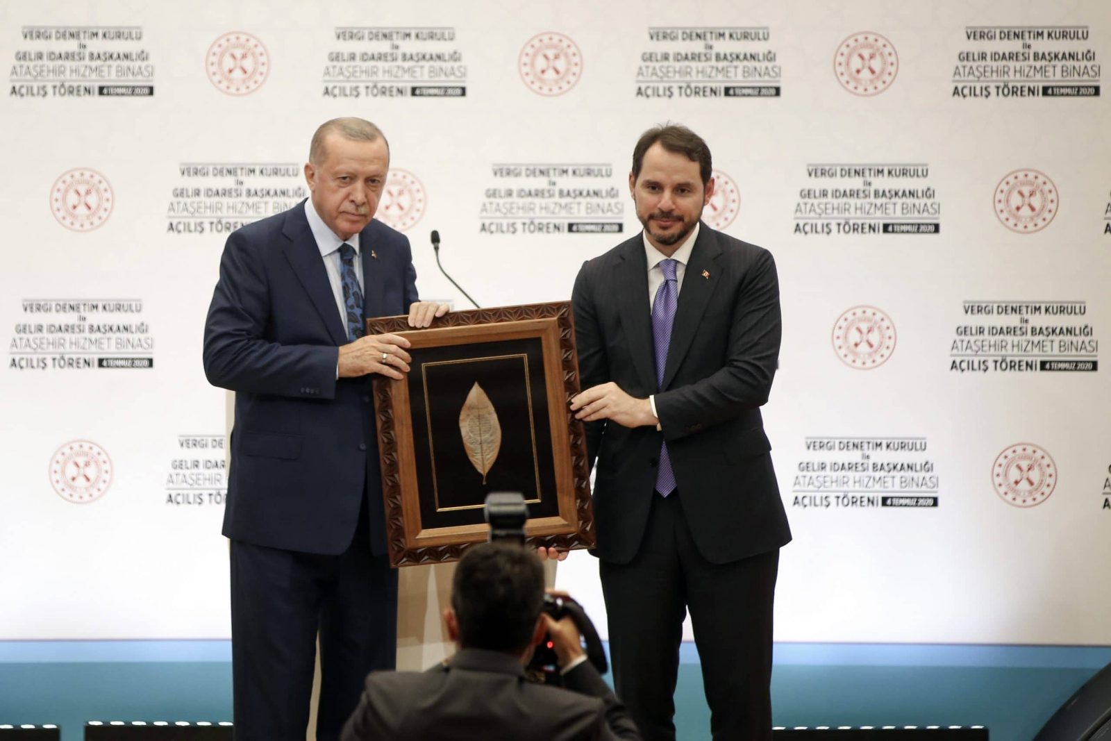 Why and how Turkish finance minister resigned - Yetkin Report