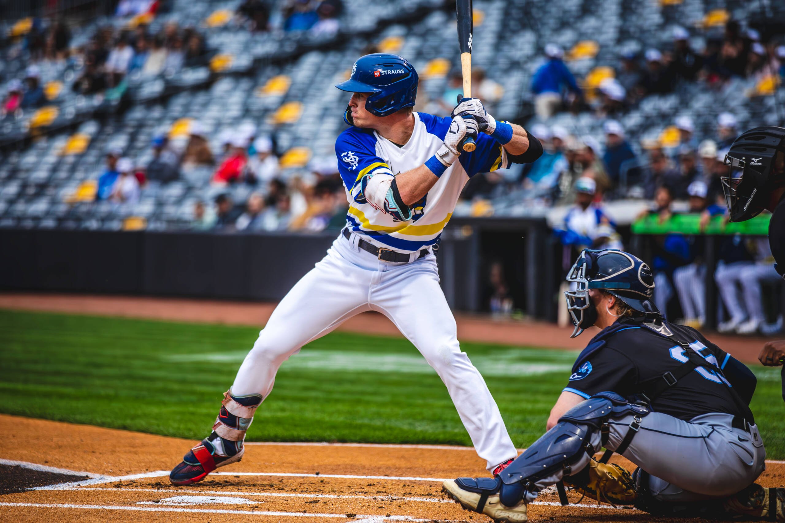 What Can the Twins Learn From the Prospect Contract Gold Rush? - Zone Coverage
